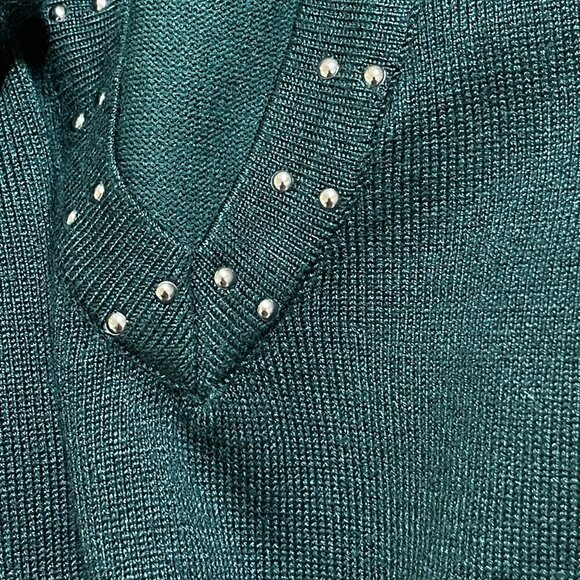 New Avenue Women's Sweater Hunter Green Keyhole Silver Stud Size 18/20 - Picture 5 of 8